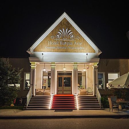 Hotel Kurpia Arte Nowogród Exteriör bild