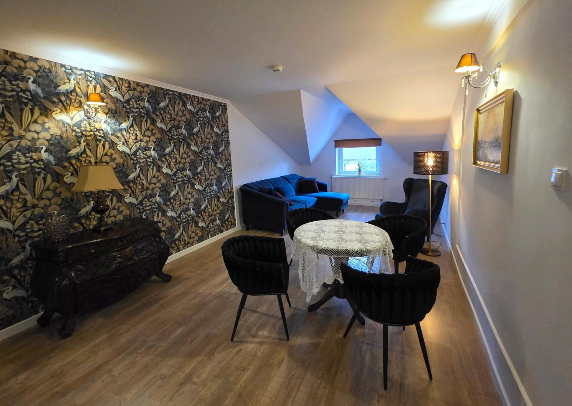 Hotel Kurpia Arte Nowogród Exteriör bild
